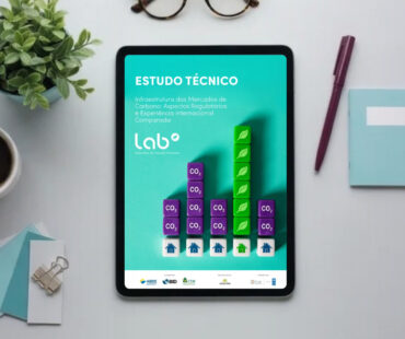Capa do estudo do LAB sobre infraestrutura e funcionamento do mercado secundário de créditos de carbono e ativos do SBCE.